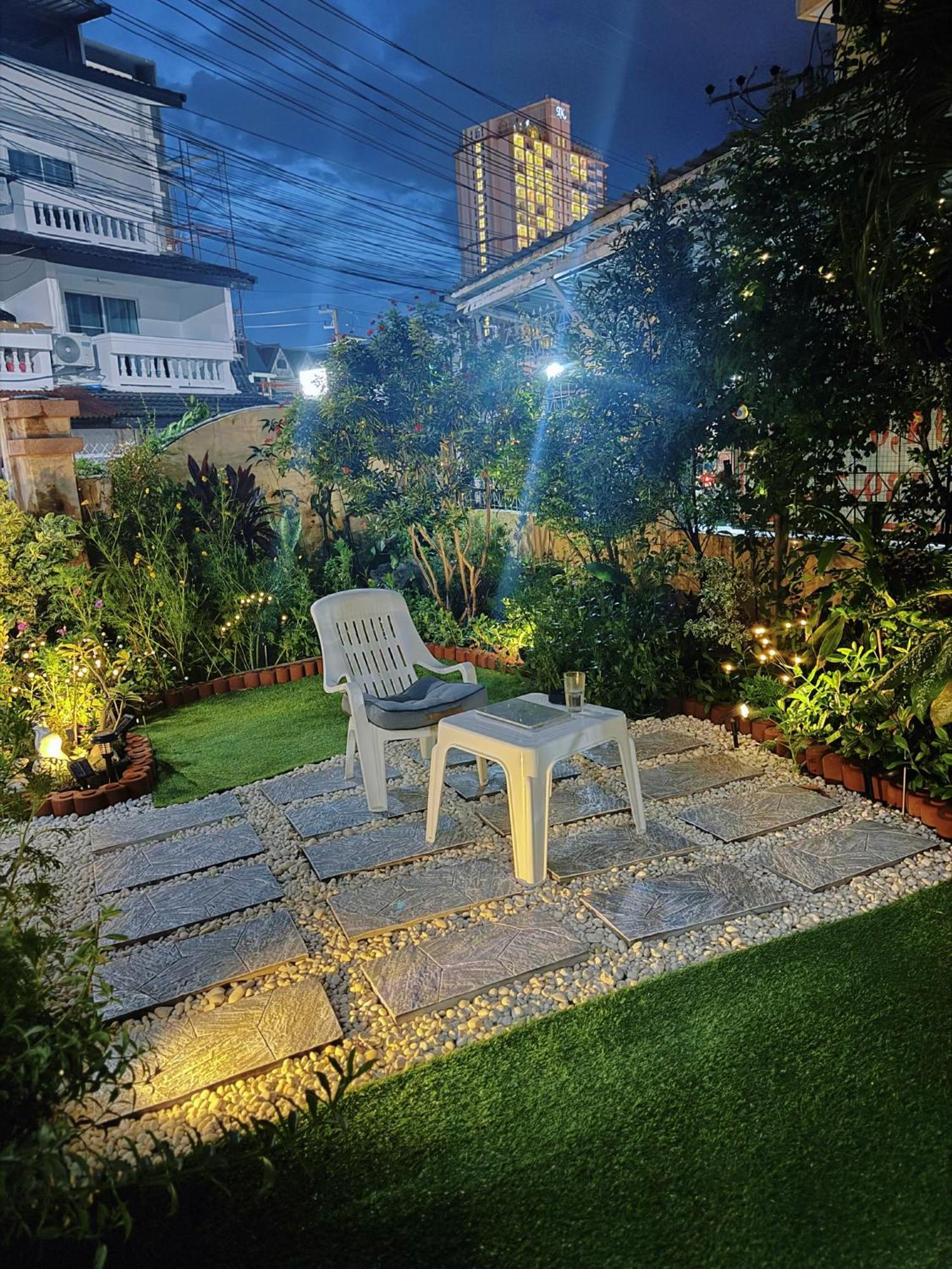 Sun And Moon House विला Pattaya