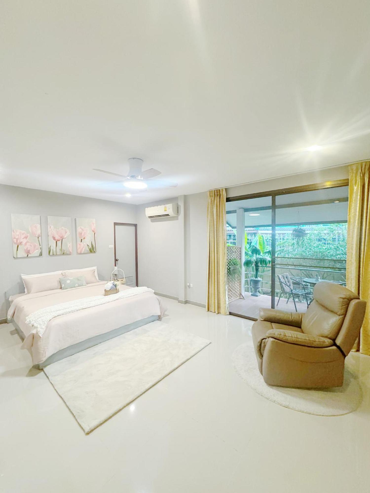 Sun And Moon House 別墅