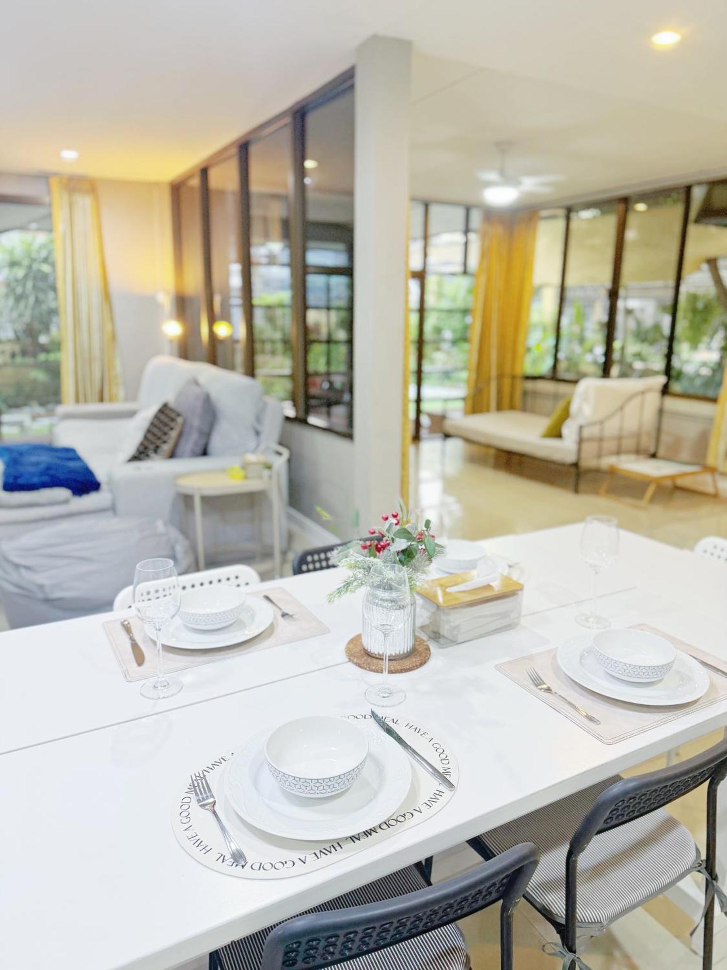 Sun And Moon House 別墅 Pattaya