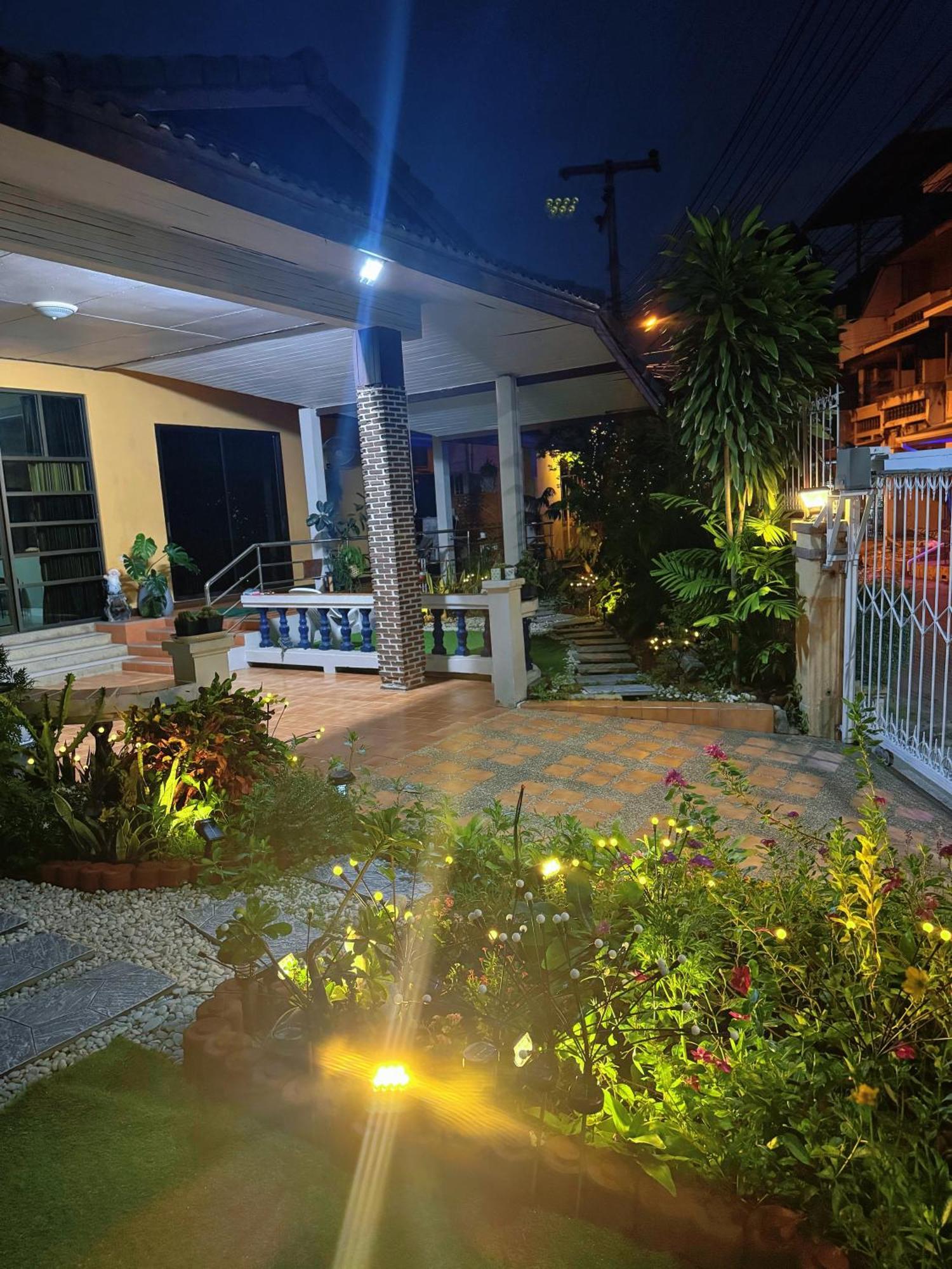 別墅 Sun And Moon House Pattaya